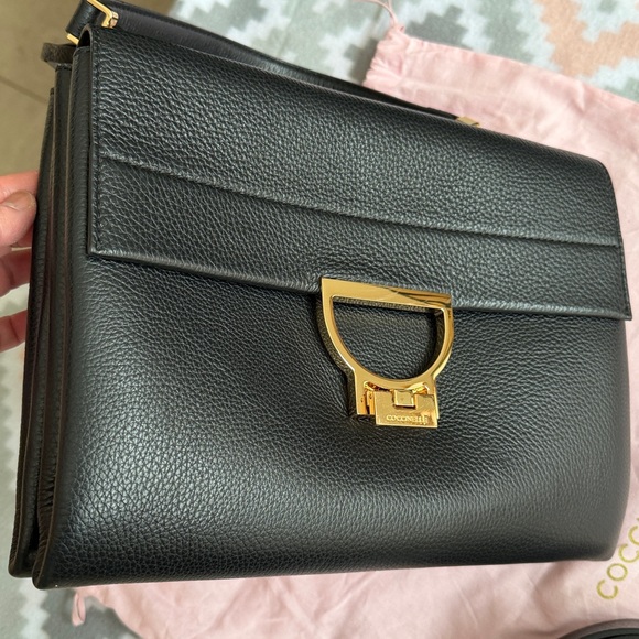 NWT Coccinelle Arlettis Black Leather Handbag detachable crossbody strap Medium - Picture 4 of 16